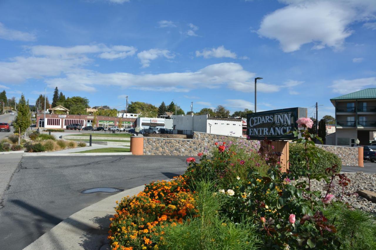 Cedars Inn Wenatchee Eksteriør bilde