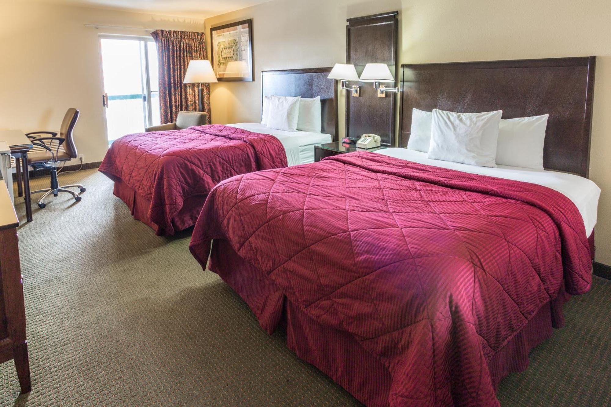 Cedars Inn Wenatchee Eksteriør bilde